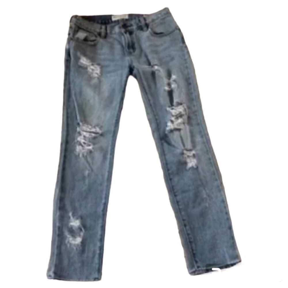 Bullhead Women's Skinny Boyfriend Distressed Jeans size 26